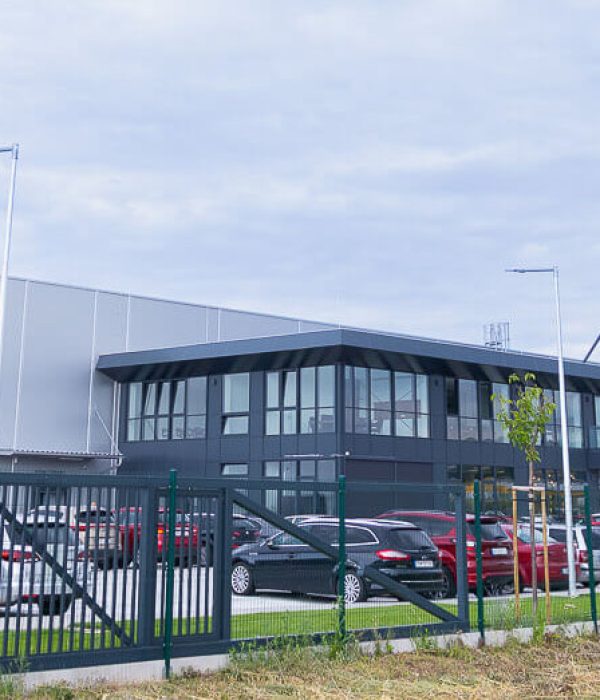 1500px-20250716-144406-crop